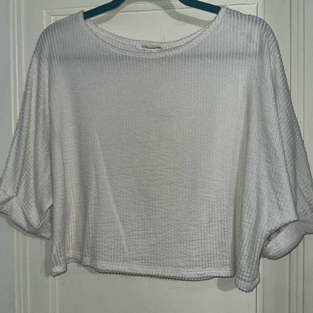 Women’s cropped blouse